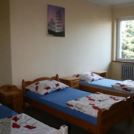 Vandrarhem Gosciniec Helios Głogów